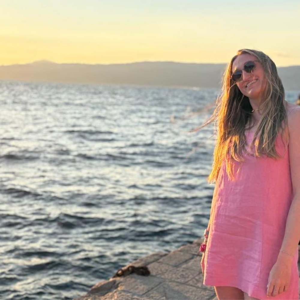 Meet your Posher, Emily